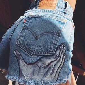 VINTAGE LEVI SHORTS, PAINTED HANDS